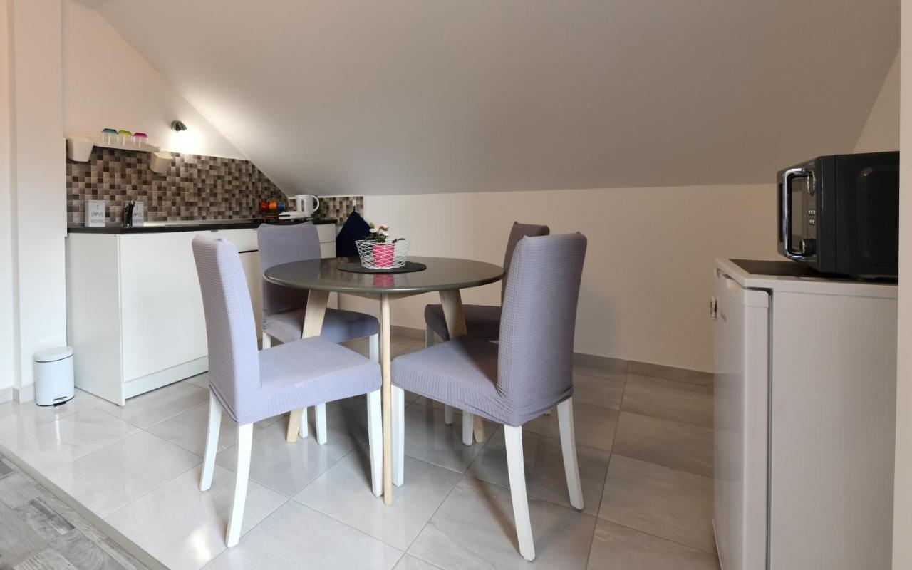 Apartman Mate Раковица Экстерьер фото