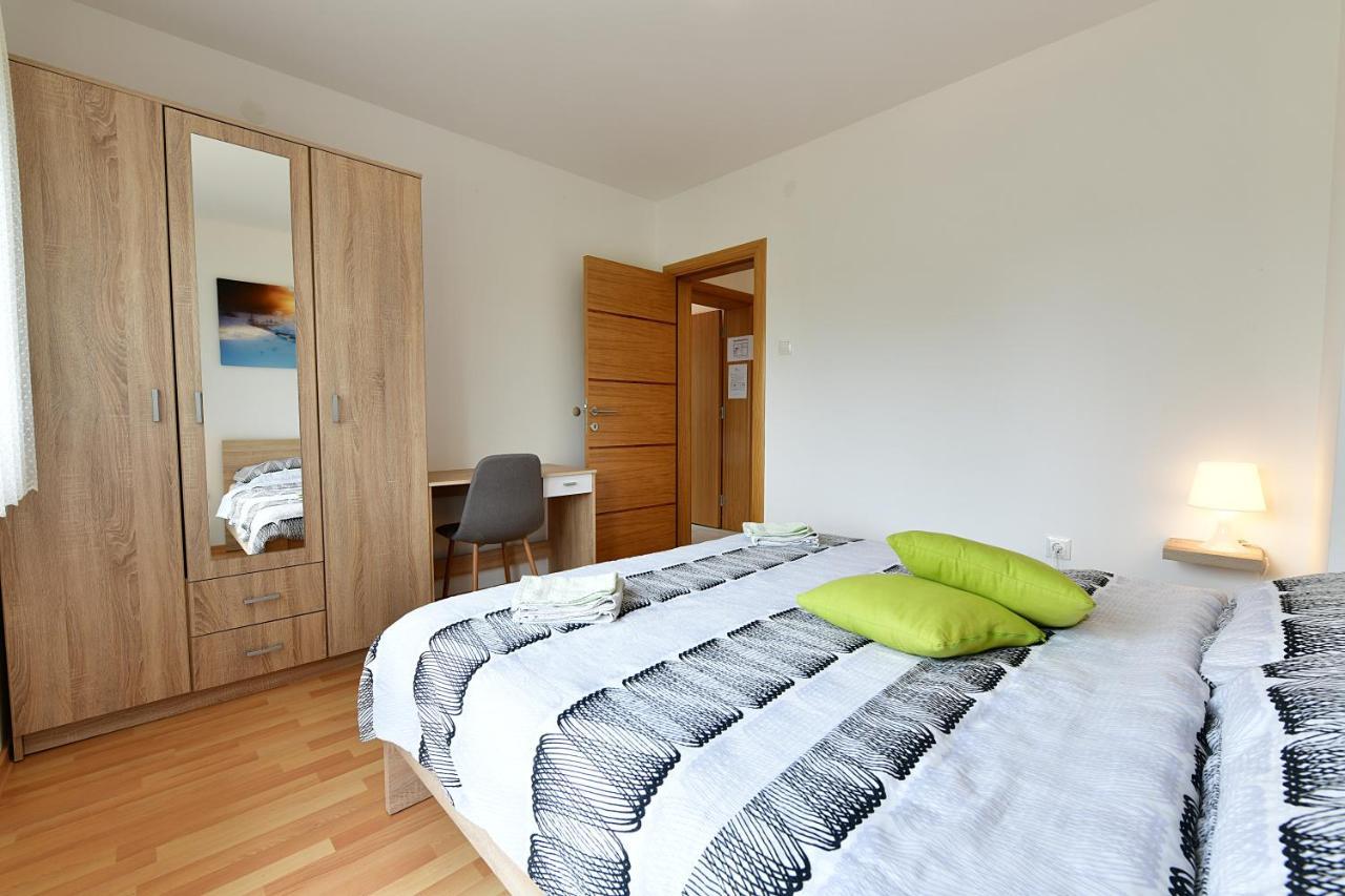 Apartman Mate Раковица Экстерьер фото